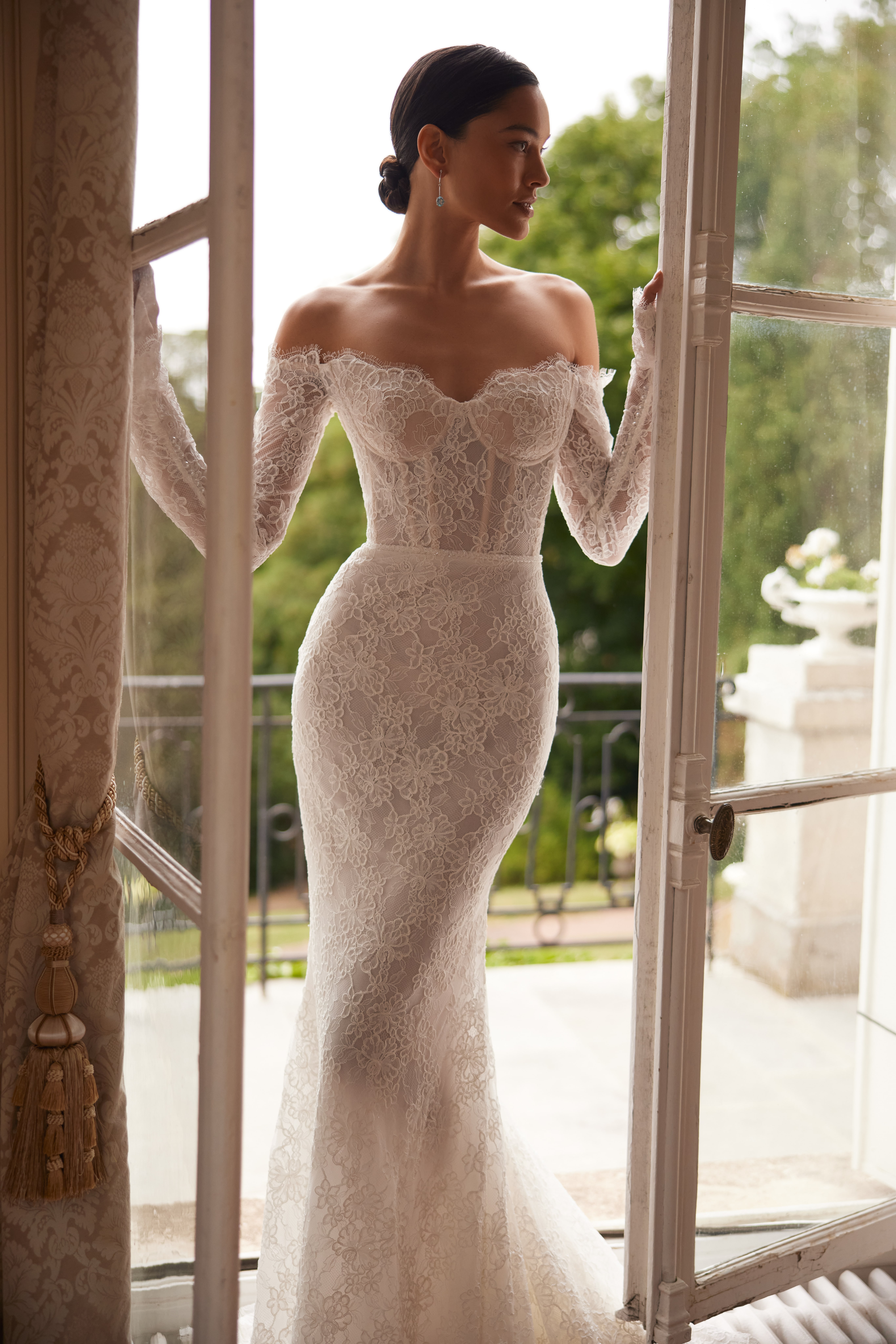 wedding dress lace sleeves off the shoulder Luxury Long-Sleeve Off-Shoulder Lace Wedding Dress with Cascading Train Plus Size Size 8 main image 0